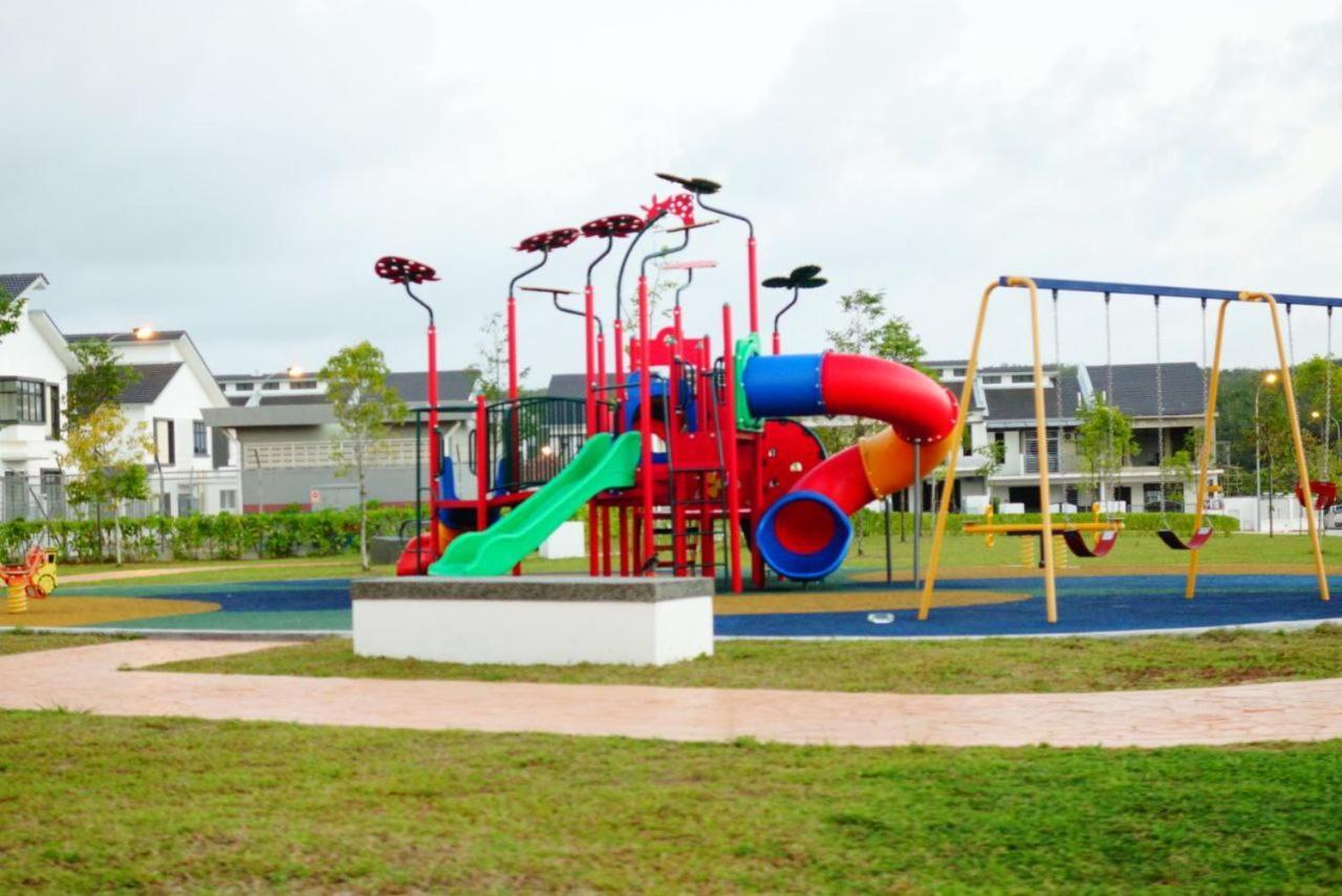 Desaru Babyfriendly Homestay Esterno foto