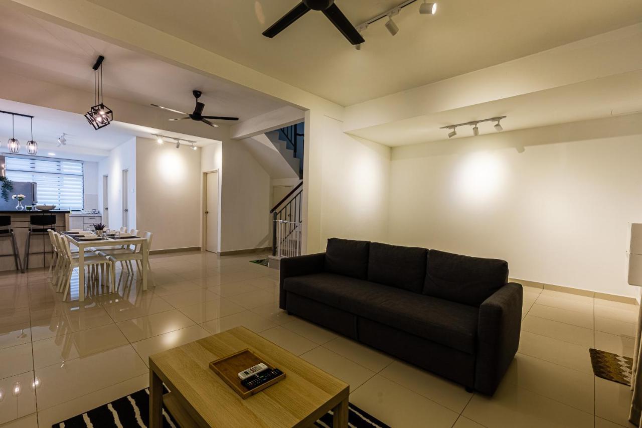Desaru Babyfriendly Homestay Esterno foto