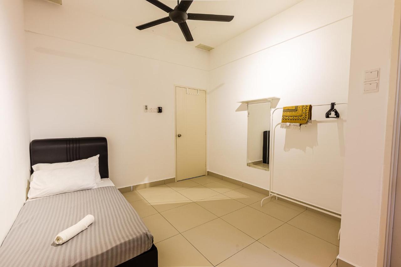 Desaru Babyfriendly Homestay Esterno foto