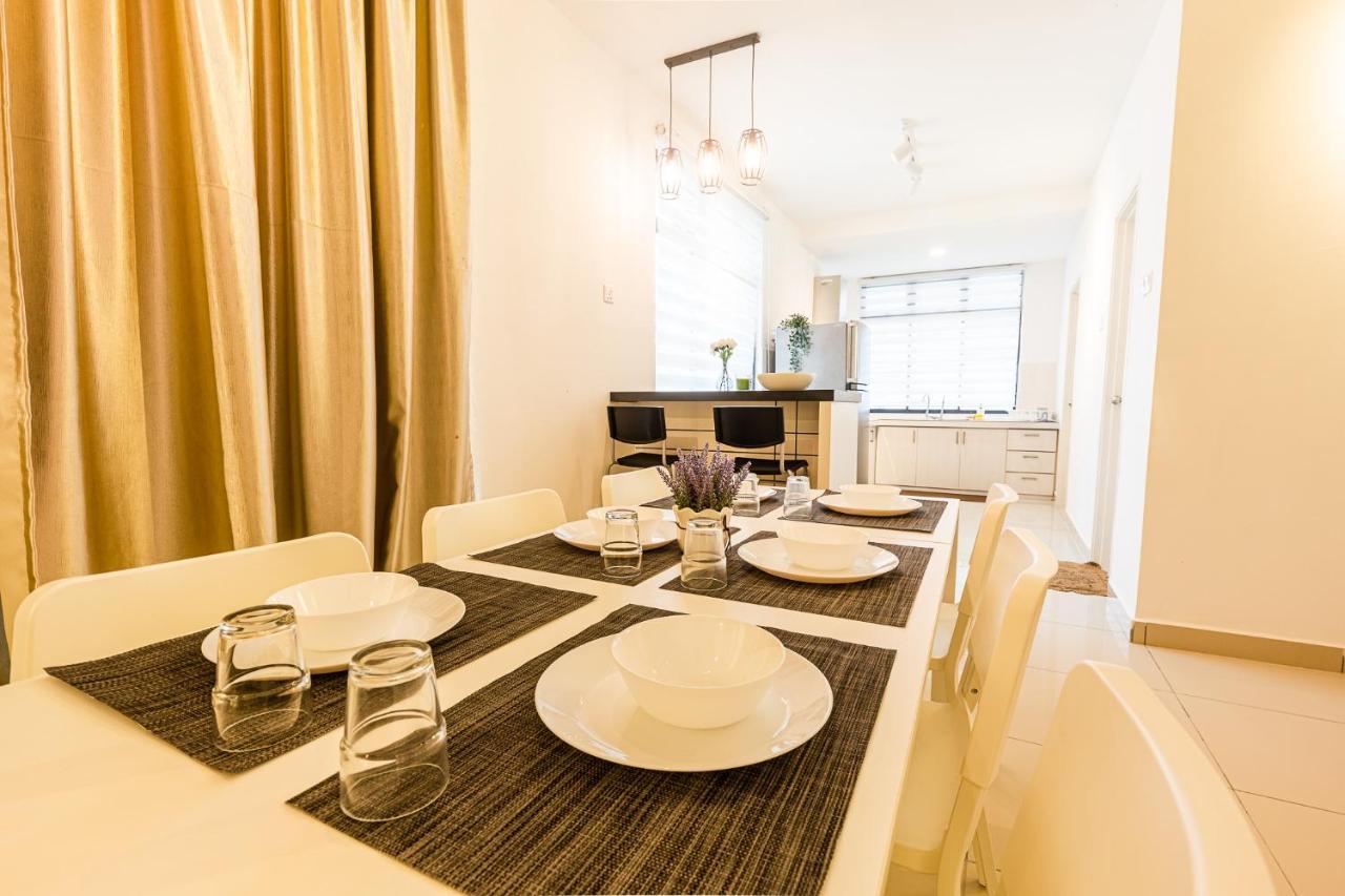 Desaru Babyfriendly Homestay Esterno foto